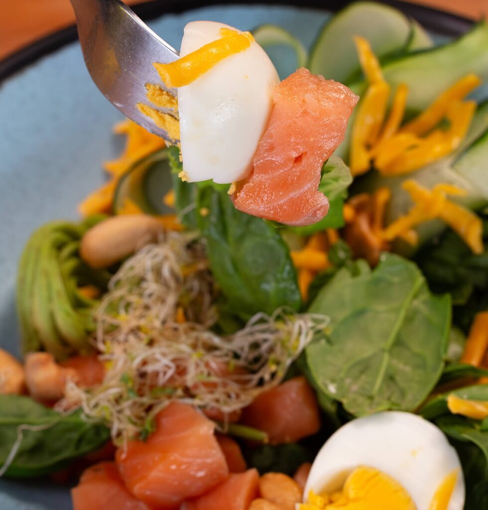 Bowl Fitness de Salmon - restaurante Verde Cielo